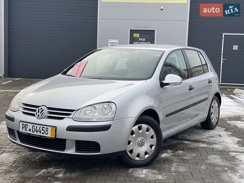 Volkswagen Golf 2006 года в Луцке