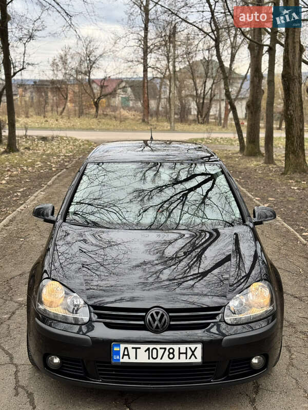 Volkswagen Golf 2005 года в Ивано-Франковске