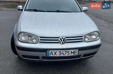 Volkswagen Golf 2001