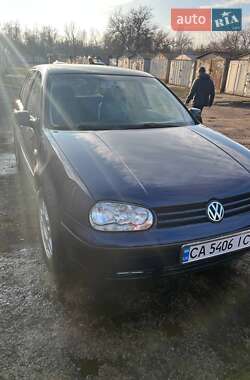 Volkswagen Golf  2000
