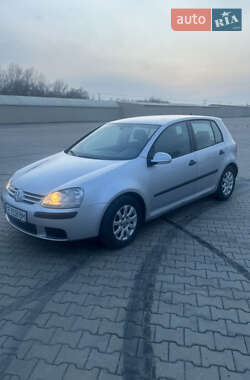Volkswagen Golf  2003
