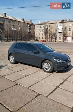 Volkswagen Golf  2017