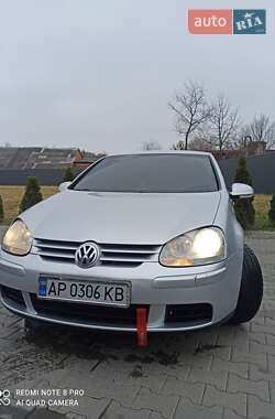 Volkswagen Golf 2005