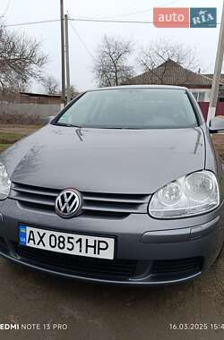 Volkswagen Golf 2005