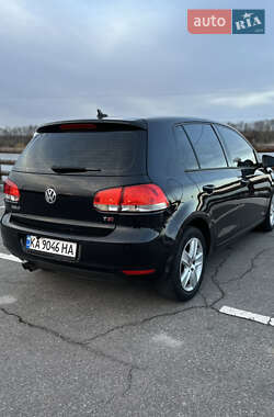 Volkswagen Golf  2008