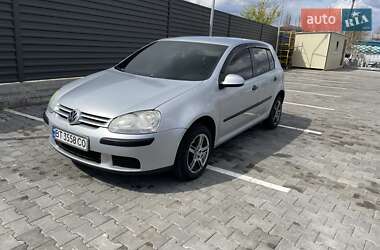 Volkswagen Golf  2005