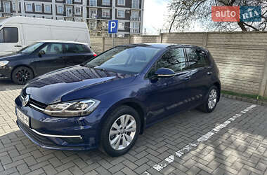 Volkswagen Golf  2019