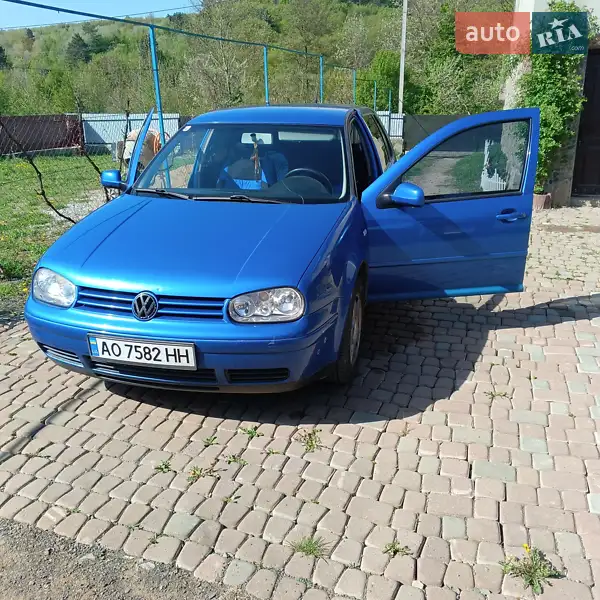 Volkswagen Golf