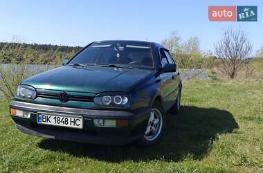 Volkswagen Golf  1995