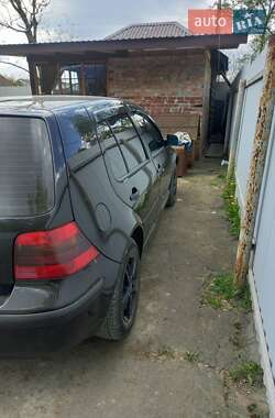 Volkswagen Golf  2001
