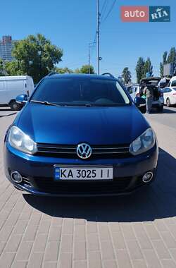Volkswagen Golf  2010