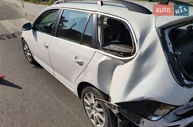 Volkswagen Golf  2011