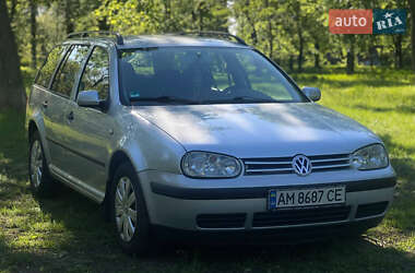 Volkswagen Golf  2000