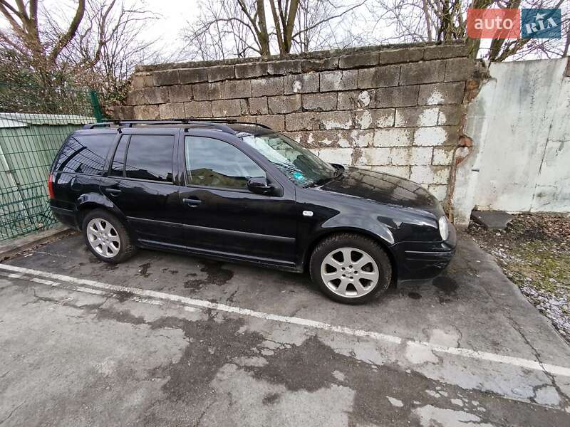 Універсал Volkswagen Golf
