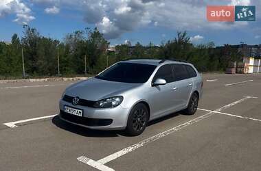 Volkswagen Golf  2010