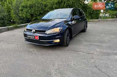 Volkswagen Golf  2018