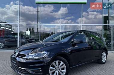 Volkswagen Golf  2019