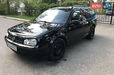 Volkswagen Golf  2002