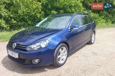 Volkswagen Golf  2010