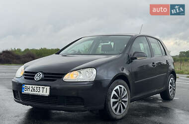 Volkswagen Golf  2005