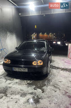 Volkswagen Golf  1999