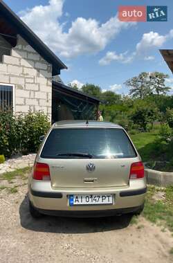 Volkswagen Golf  2002