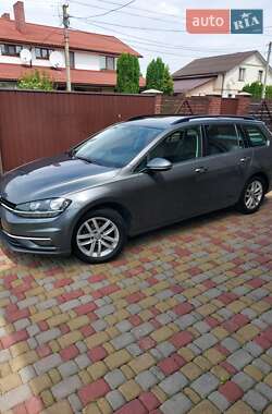 Volkswagen Golf  2017