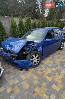 Volkswagen Golf  2000