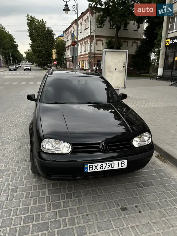 Volkswagen Golf