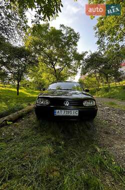 Volkswagen Golf  2000
