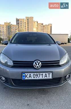 Volkswagen Golf  2011