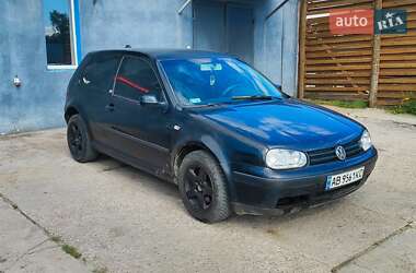 Volkswagen Golf  2000