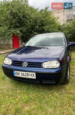Volkswagen Golf  2000