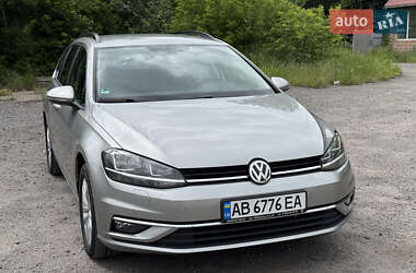 Volkswagen Golf  2019