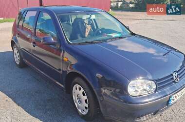 Volkswagen Golf  2000
