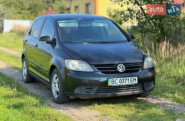 Volkswagen Golf  2005