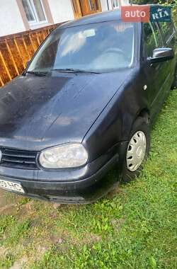 Volkswagen Golf  2001