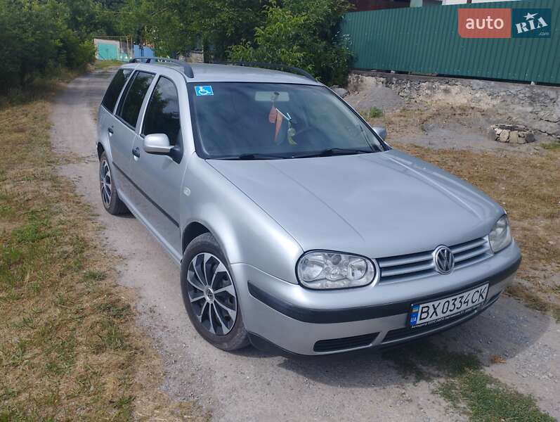Универсал Volkswagen Golf