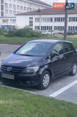 Volkswagen Golf 2005