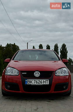 Volkswagen Golf  2007