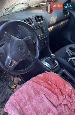 Volkswagen Golf  2012