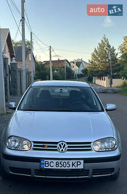 Volkswagen Golf  2001