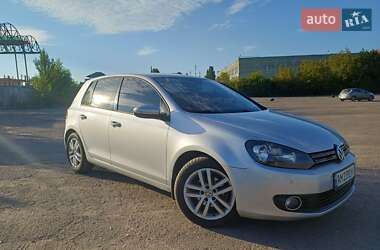Volkswagen Golf  2012