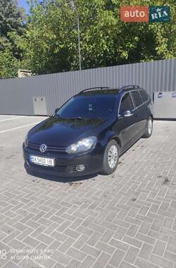 Volkswagen Golf  2010