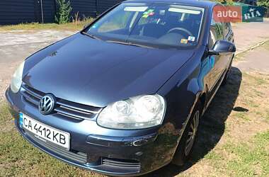 Volkswagen Golf  2005