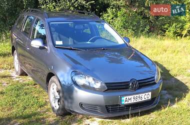 Volkswagen Golf  2010