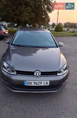 Volkswagen Golf 2016