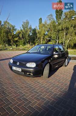 Volkswagen Golf  2001