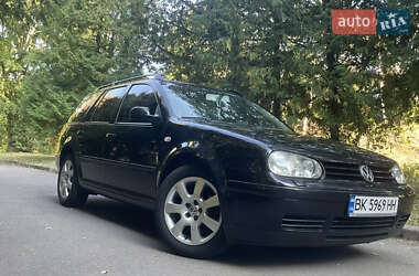 Volkswagen Golf  2003