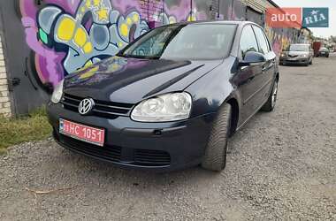 Volkswagen Golf  2005
